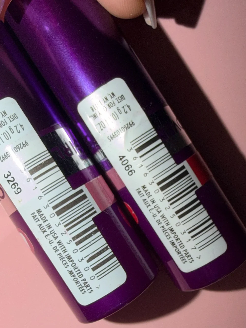 Hyaluronic acid Lipstick Duo - glamorous Pink and devoted Red Shades NWT